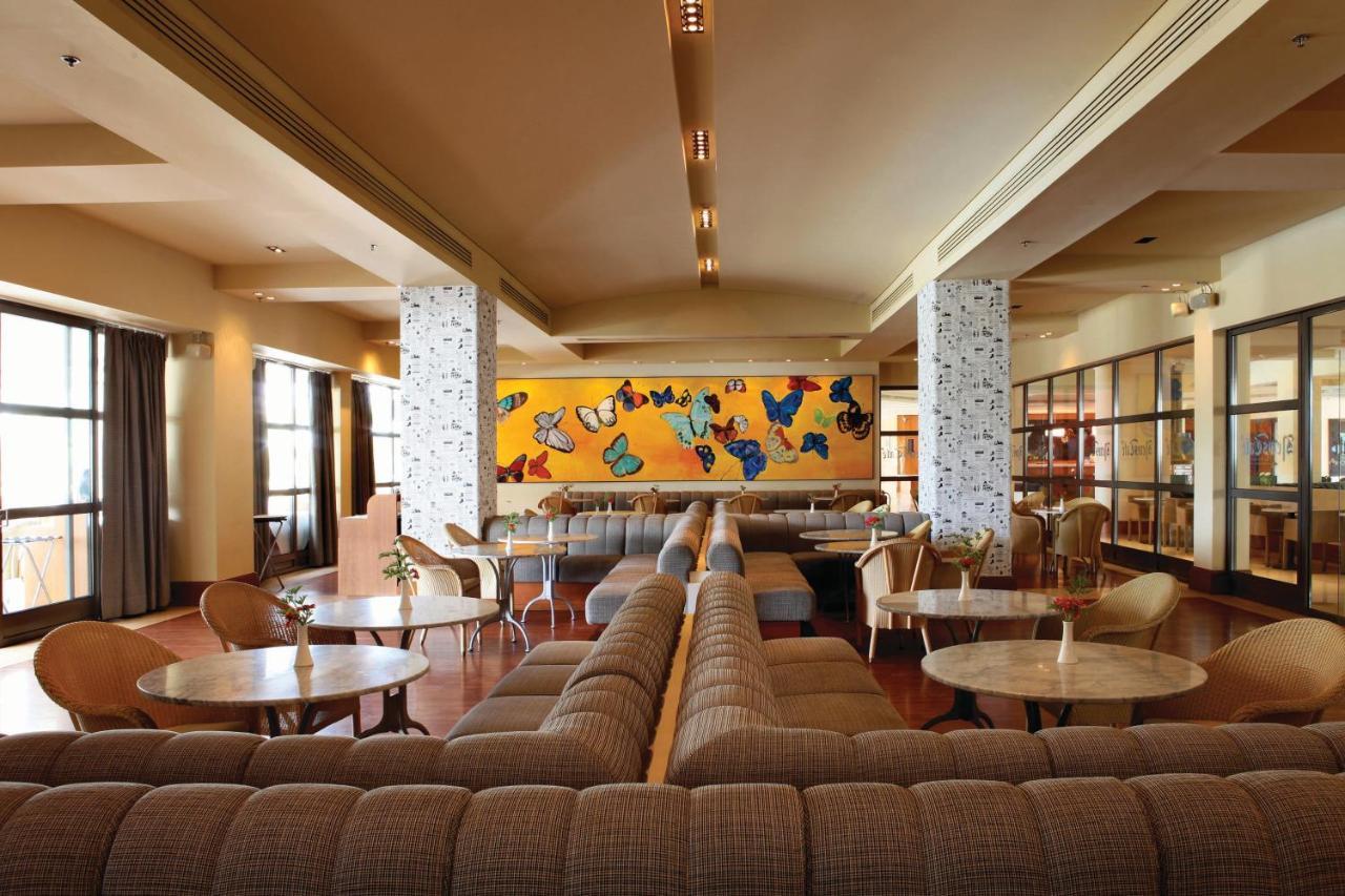 Hotel Porto Carras Sithonia à Neos Marmaras Extérieur photo