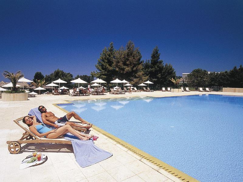 Hotel Porto Carras Sithonia à Neos Marmaras Extérieur photo