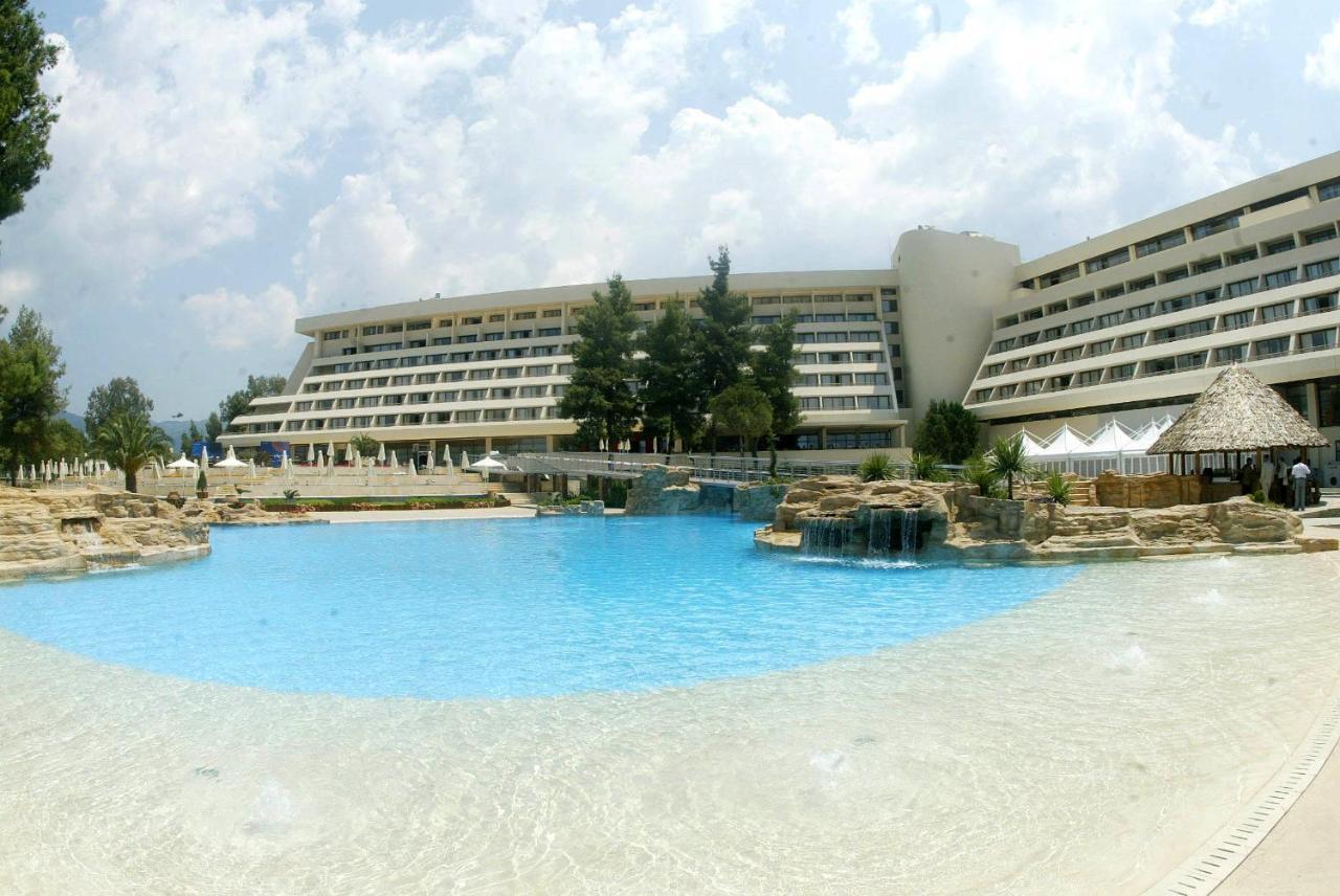 Hotel Porto Carras Sithonia à Neos Marmaras Extérieur photo